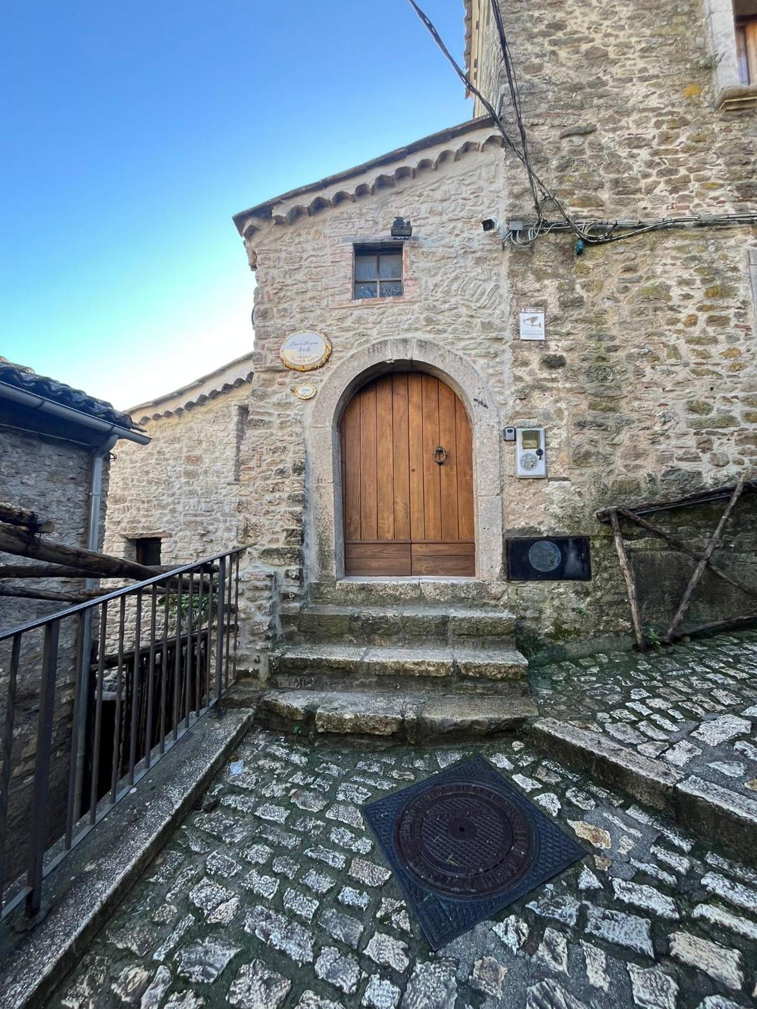 Dimora Forgione B&B - Pietrelcina Exterior photo